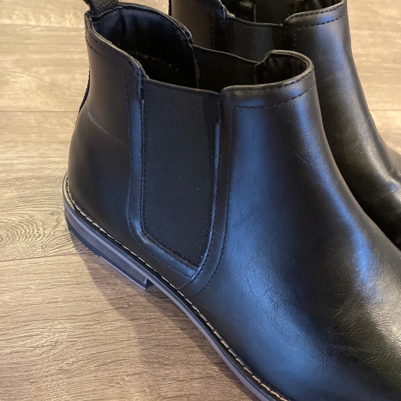 Perry Ellis Portfolio Boots Size 13 Black NWOB - Picture 3 of 6